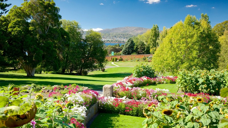 Fully Escorted Garden Tours